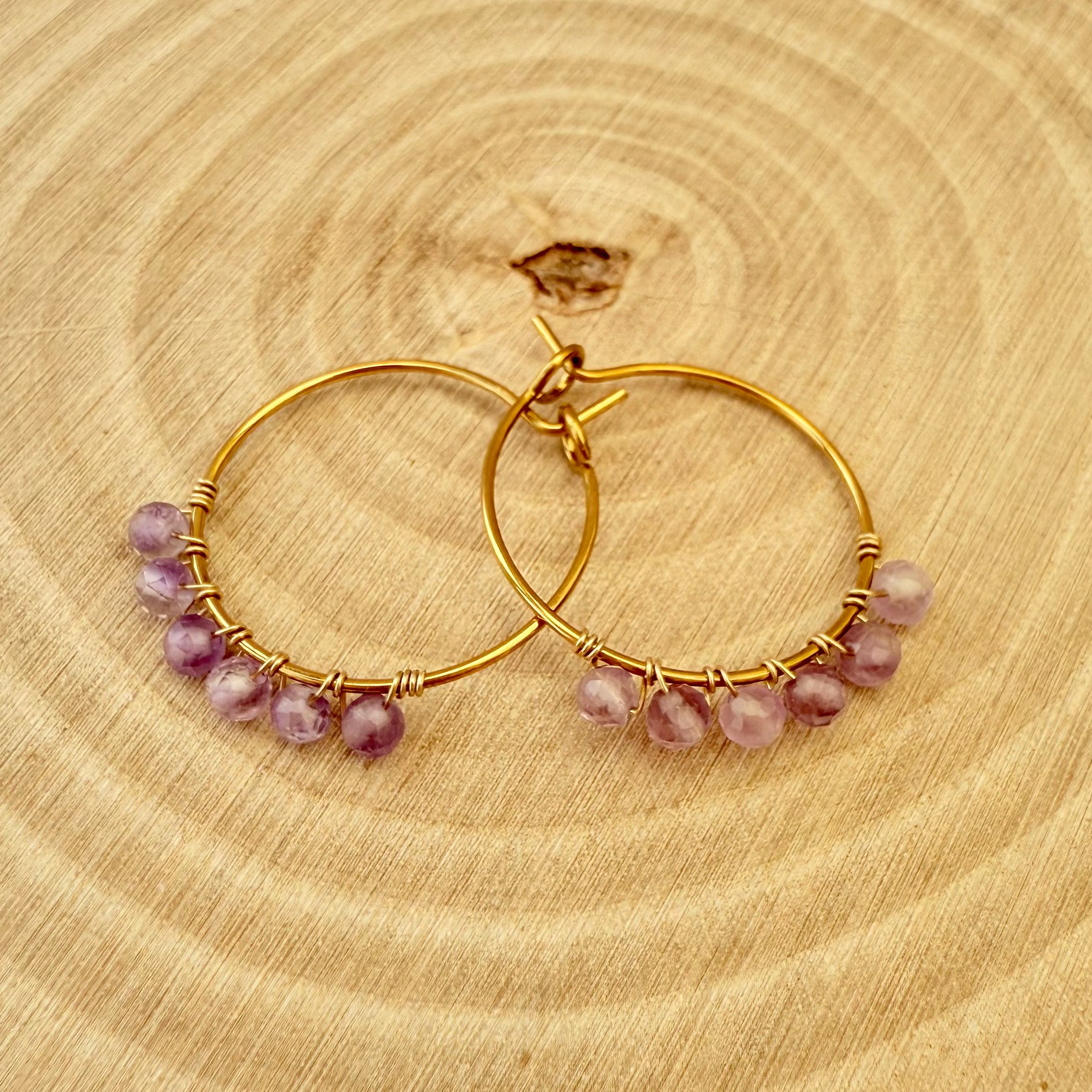 ✨ Créoles Naora tissées – Délicates & artisanales - Amethyste