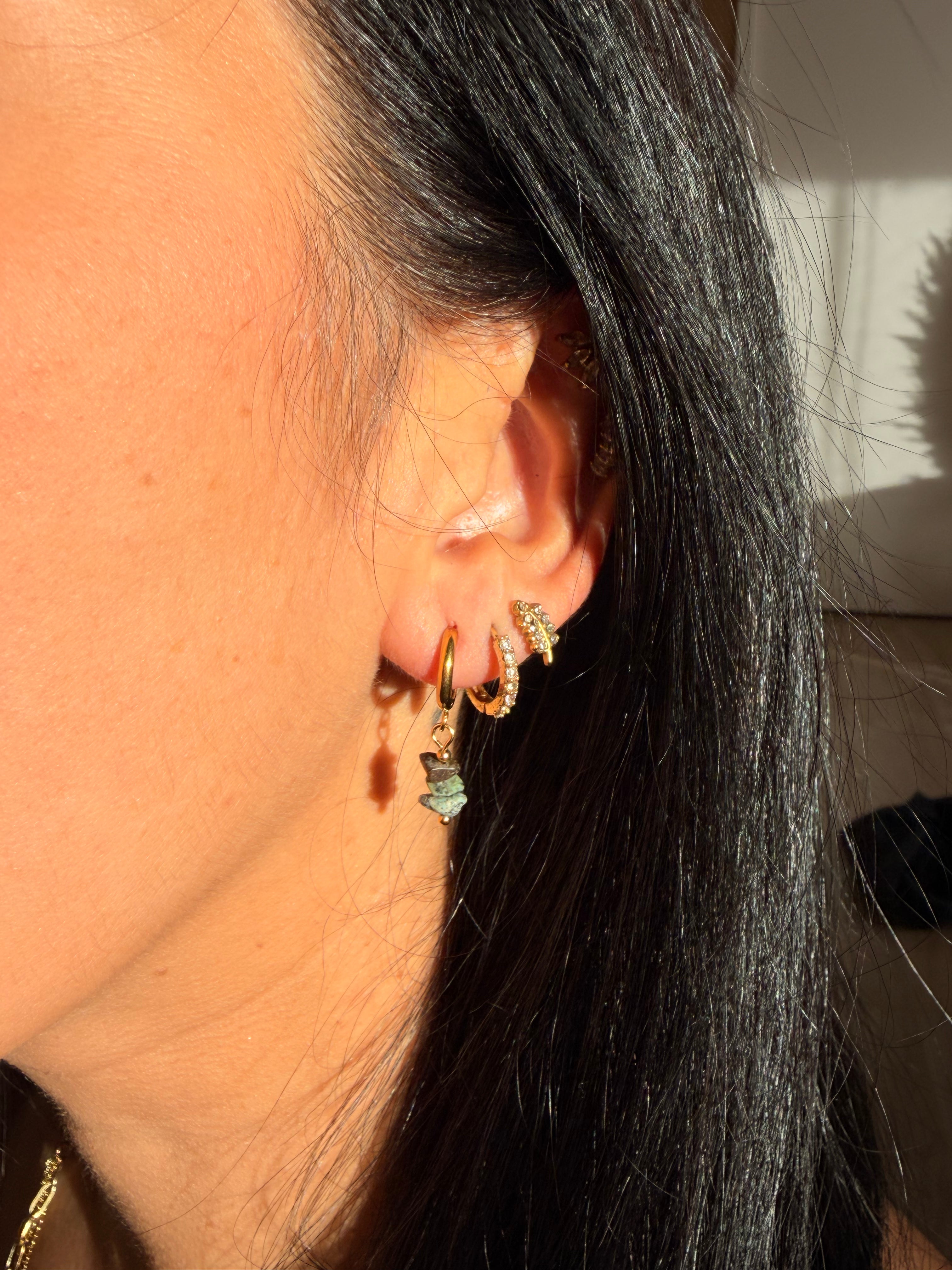 Boucles d'oreilles mini créoles Orisha ✨ Turquoise africaine